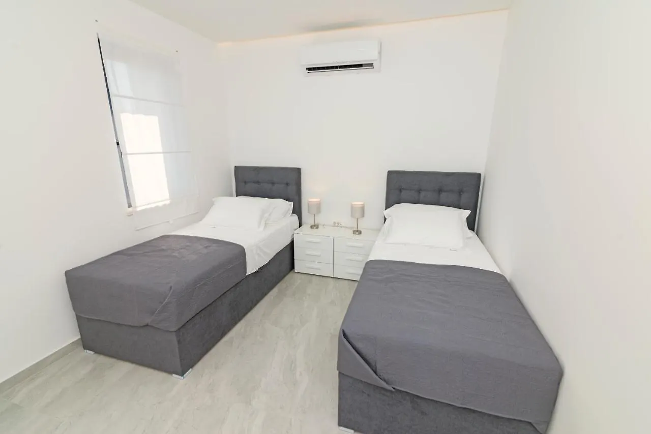 Kuca Za Odmor Laura Villa Biograd Na Moru Kroatien